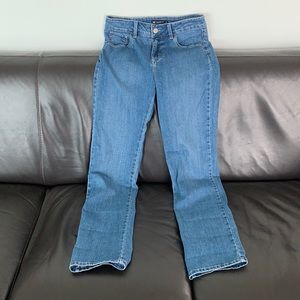 Lee Classic Fit Jeans size 4 Medium